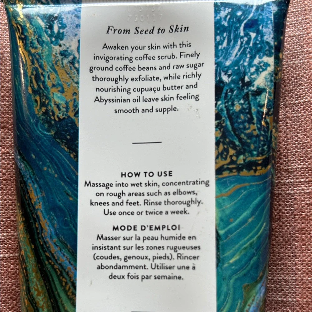 Cela Black Gold Body Scrub | 6.7 oz | New